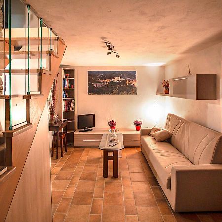 Апартаменты Casa In Zona Strategica Сполето Экстерьер фото